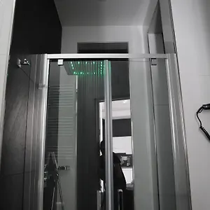 https://rettifilo-201-exclusive-rooms.hotels-amalfi.com